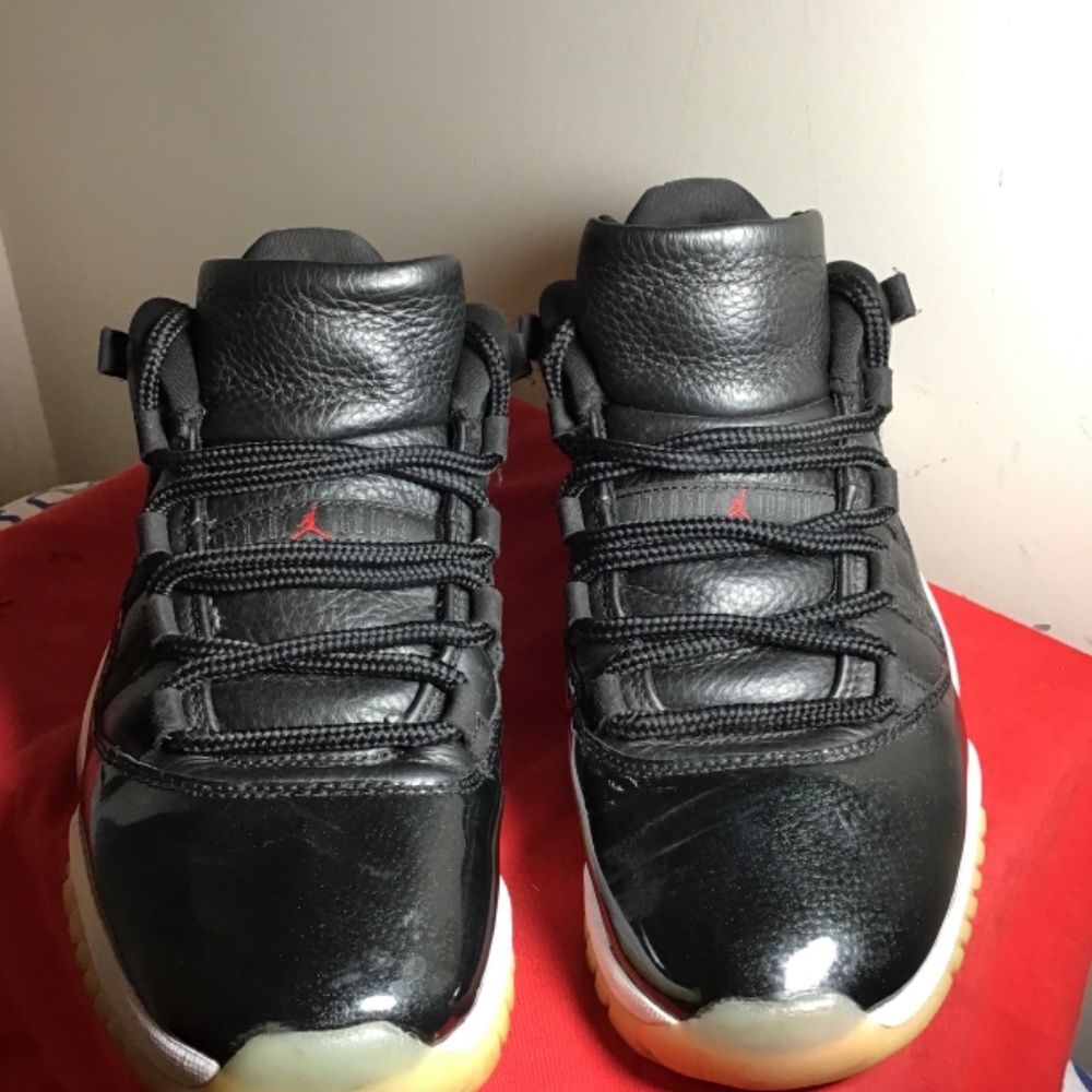🔥Air Jordan 11 Retro Low 72-10 , size 10.5, black/gym, Red white sail, see pics - Picture 2 of 10